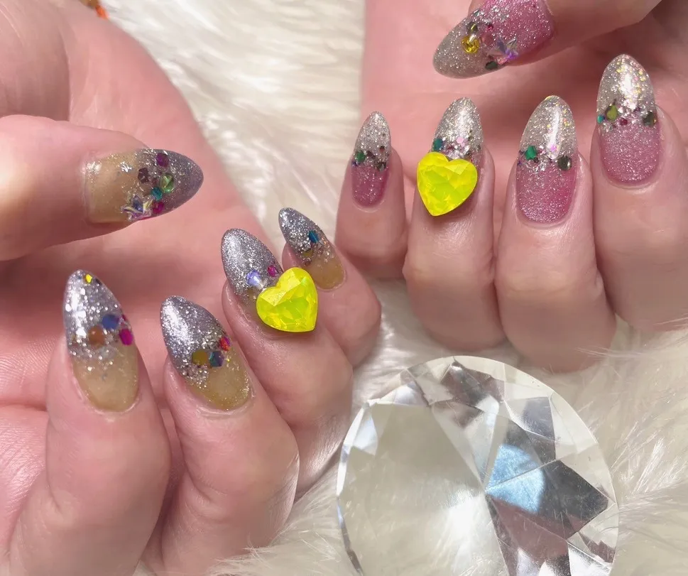 お客様にお喜び頂いたネイルアートです✨